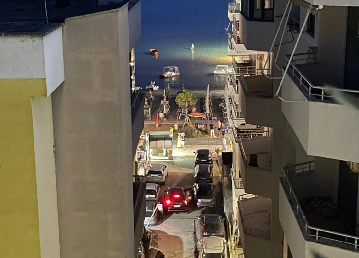 Stresni Apartman S Terasou, Zahradou A Vyhledem Na More Durrës